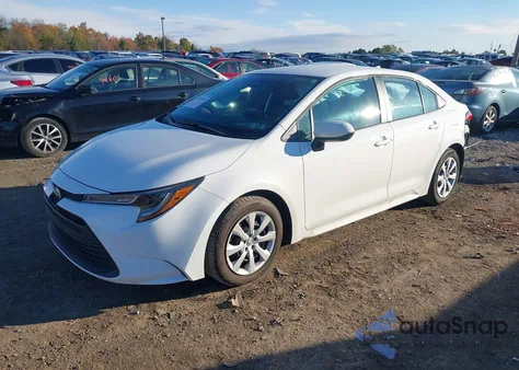 2024 Toyota Corolla Le z USA, uszkodzony, nr VIN 5YFB4MDEXRP186126